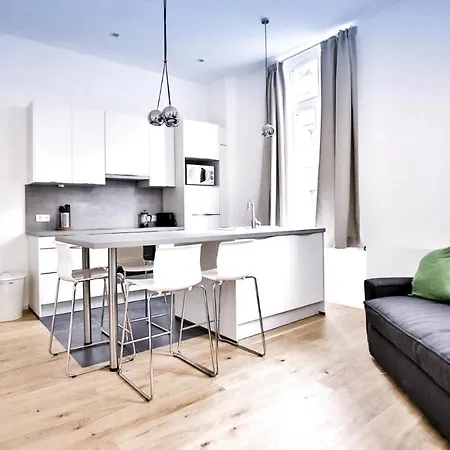 Lejlighed Maravilla Residences *